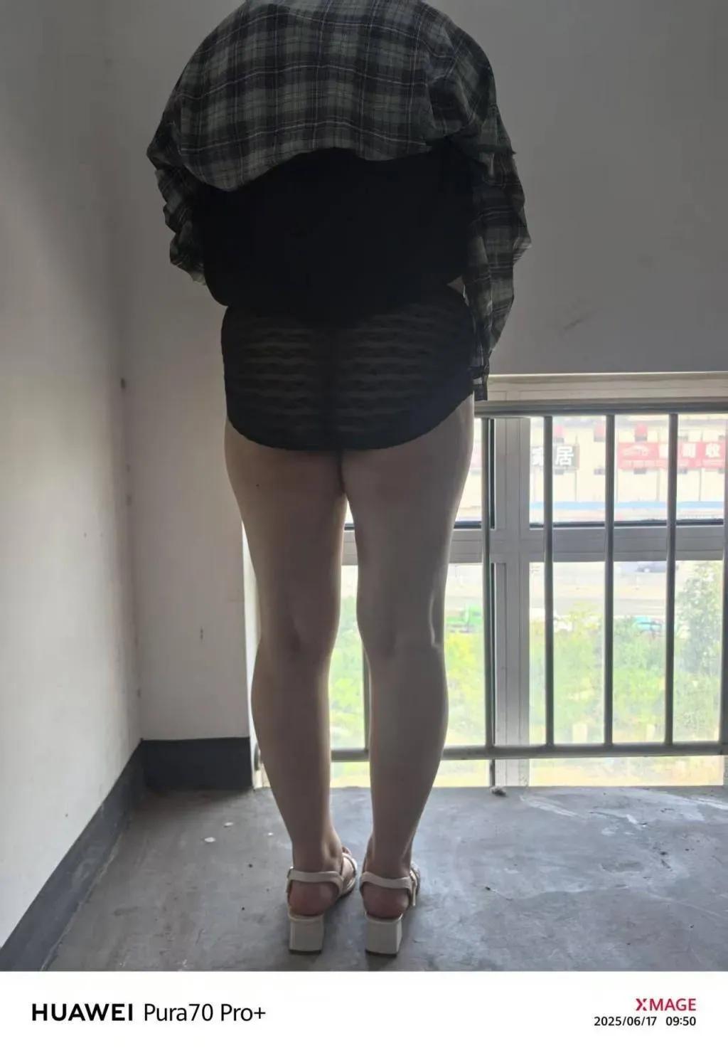 1 (13)