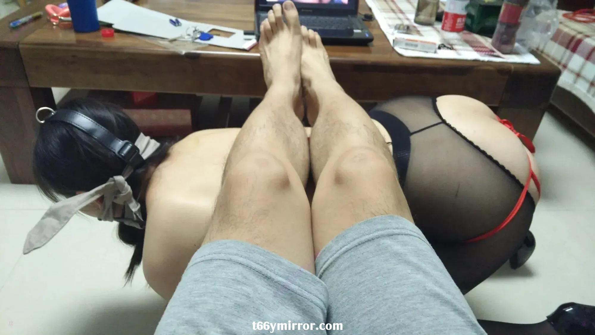 1 (23)
