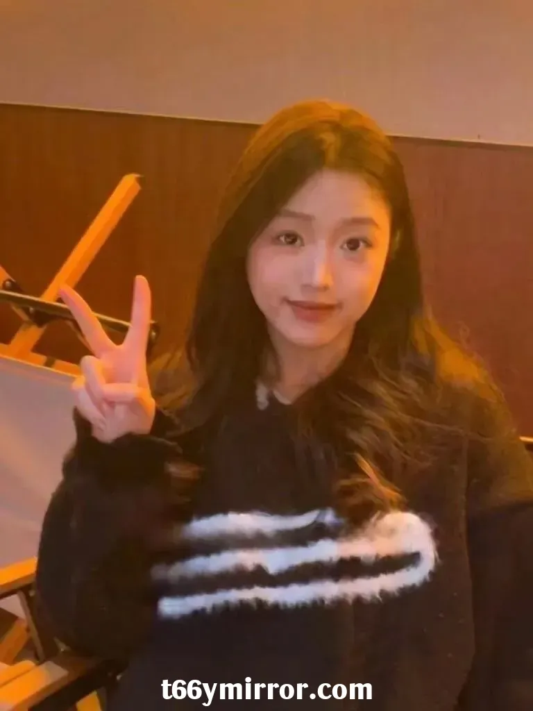1 (28)
