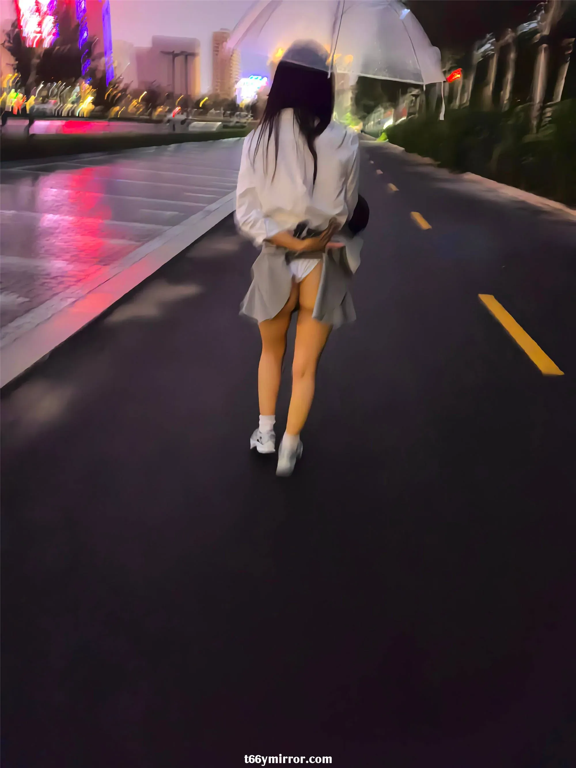 1 (8)