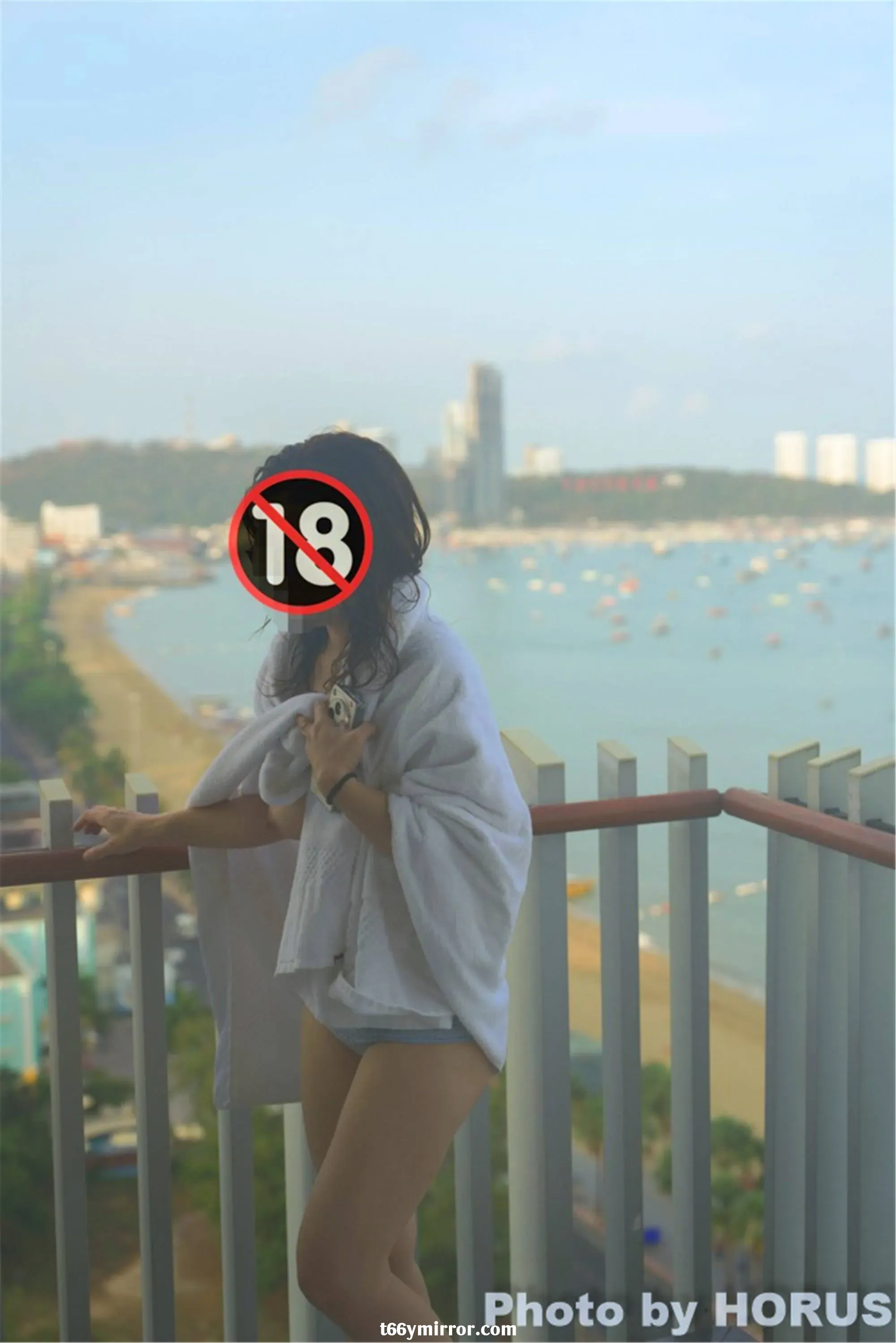 1 (22)