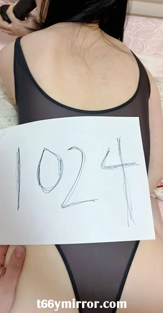 1 (33)