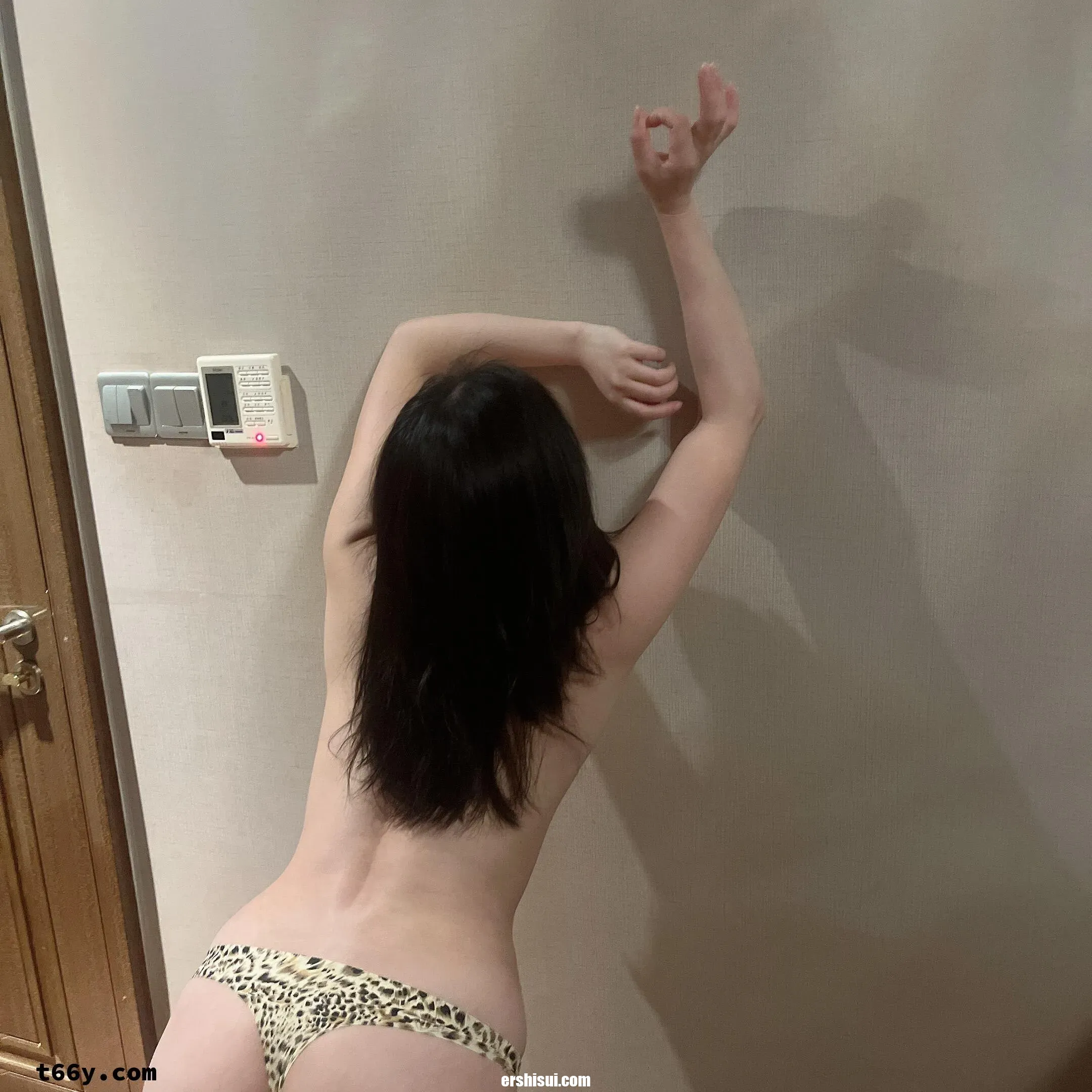1 (2)