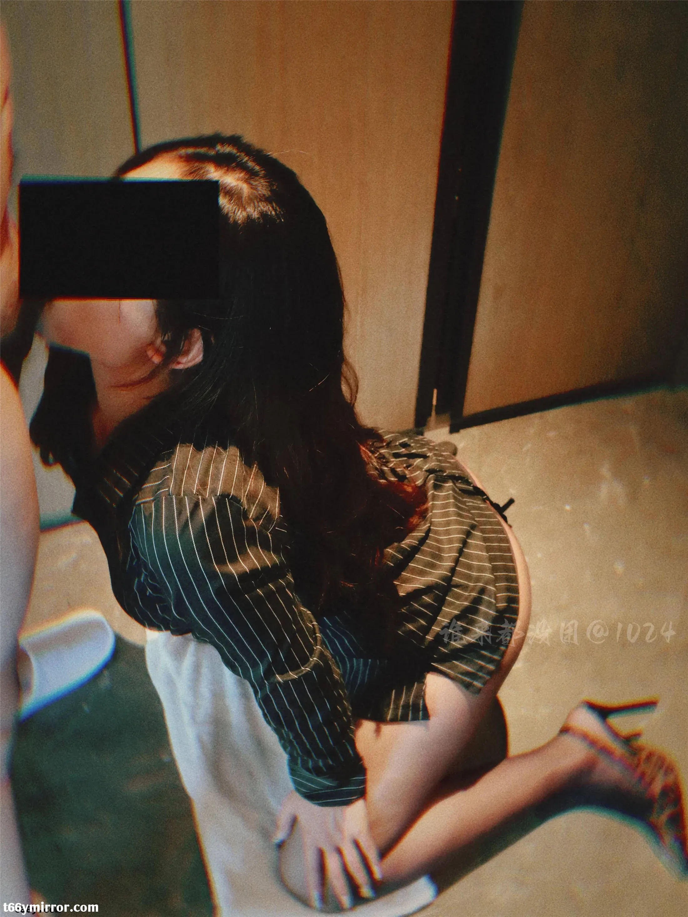 1 (21)