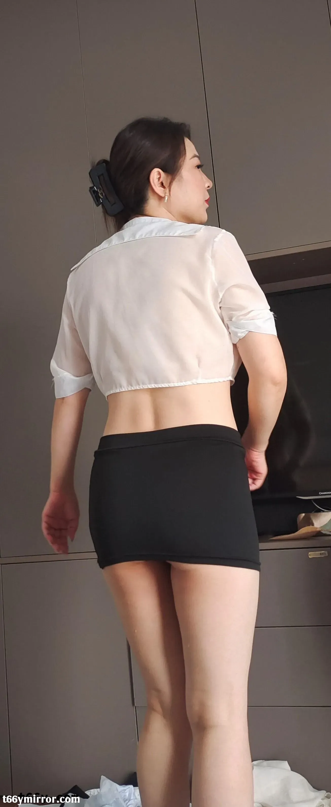 1 (1)