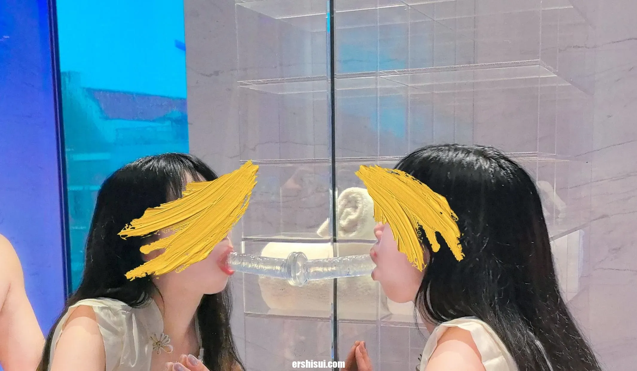 1 (21)