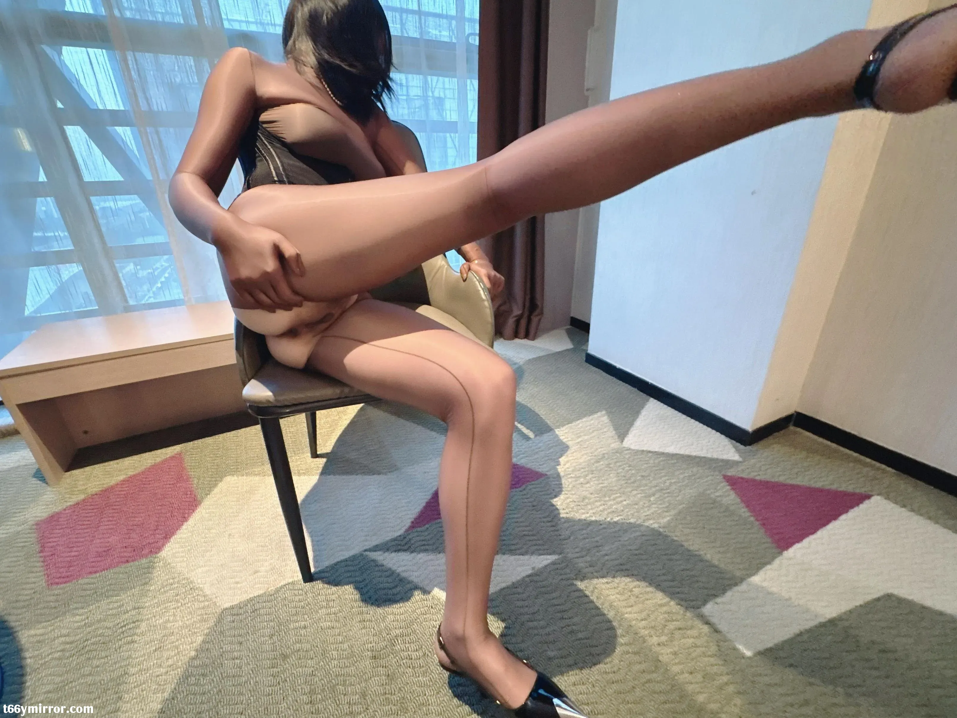 1 (23)