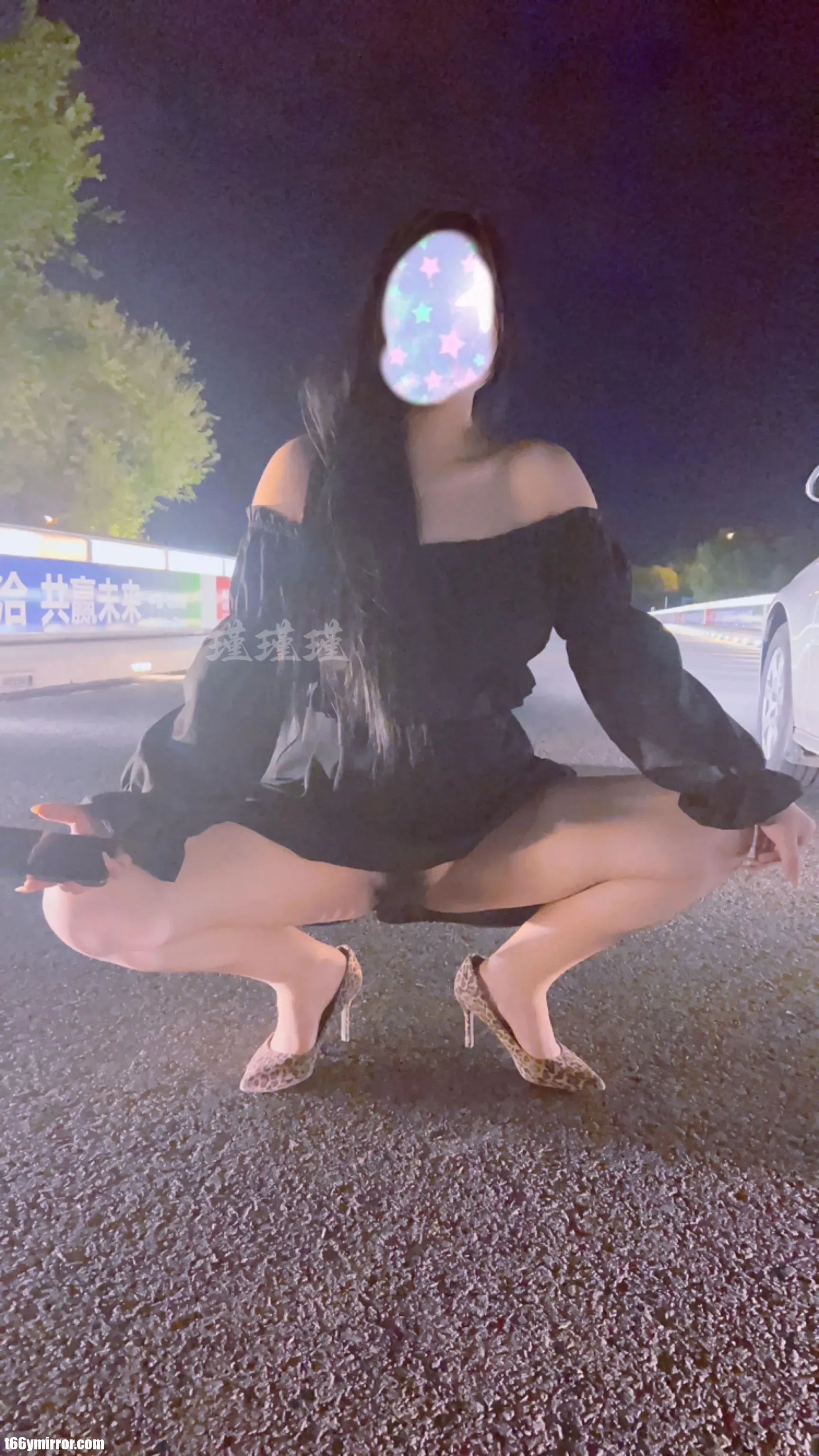 1 (62)