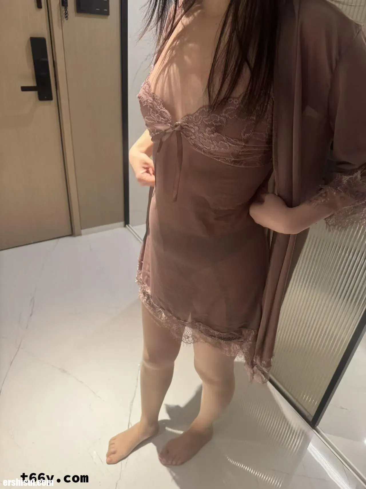 1 (21)