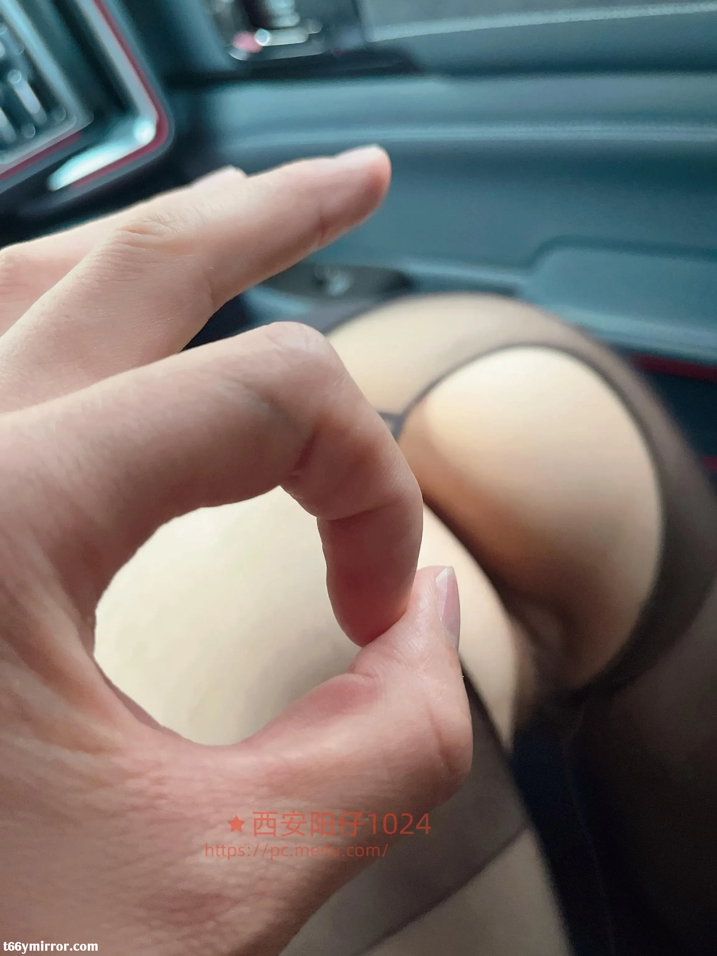 1 (4)