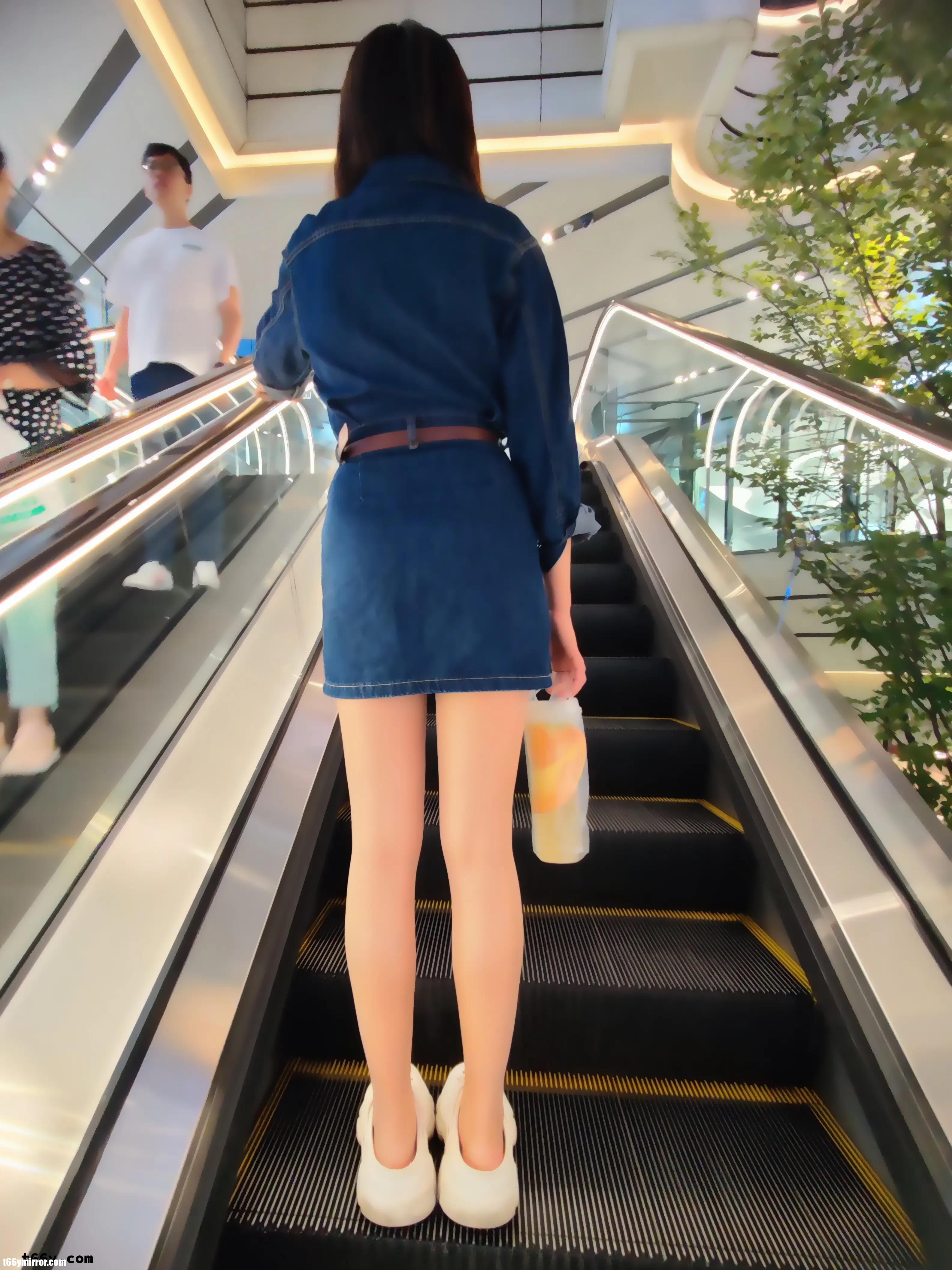 1 (4)